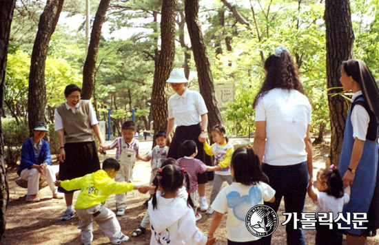 [영성의 향기를 따라서 - 수도회 탐방] 전교가르멜회 (하) 사도직 활동