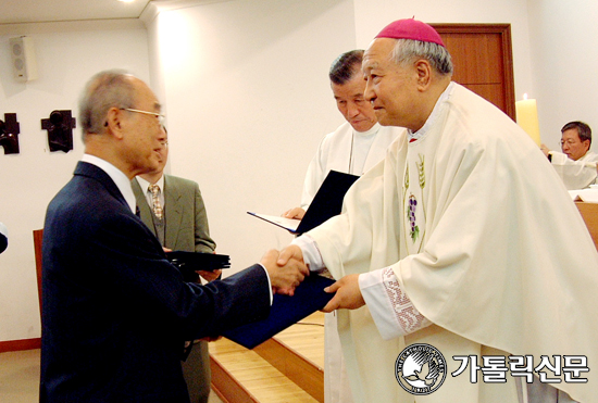 명동개발특별위원회 위촉장 수여