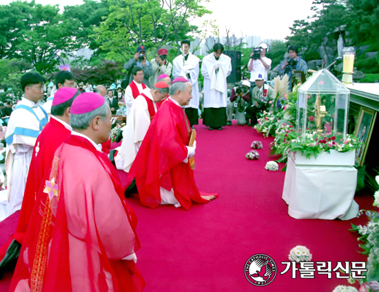 [가톨릭 쉼터] 103위 성인 시성 20주년 기념 장엄미사 이모저모