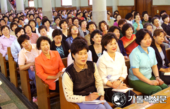 [이 땅에 빛을] 200주년 사목회의를 재조명한다 (13) 평신도 의안 (4) 가톨릭 여성의 위치