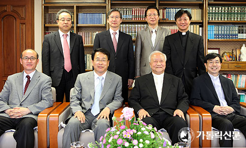 정 추기경, 한국가톨릭언론인협 회장단 접견