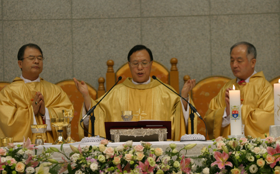 수원 성남대리구장 조원규 신부·평택대리구장 김화태 신부 착좌식