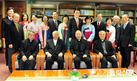 정 추기경,  ME한국협의회 21대 대표팀 예방 받아