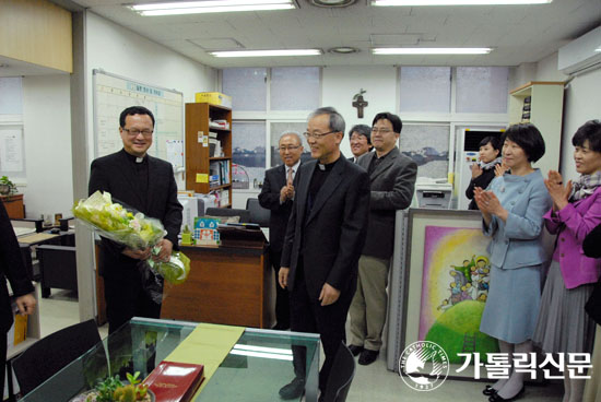 정신철 인천교구 신임 보좌주교 임명 이모저모·축하글