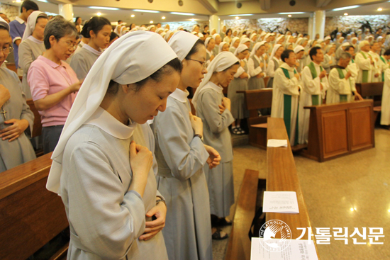 [포토 포커스] “저의 큰 탓이옵니다”