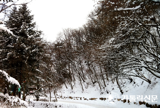 [포토 포커스] 너희는 따로 외딴곳으로 가서 쉬어라