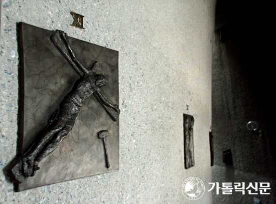 [포토 포커스] 십자가 선물