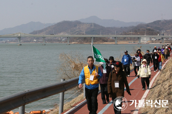 [우리 본당 특별한 사순 이야기] (4) 수원교구 은행동성가정본당 양근성지 도보순례