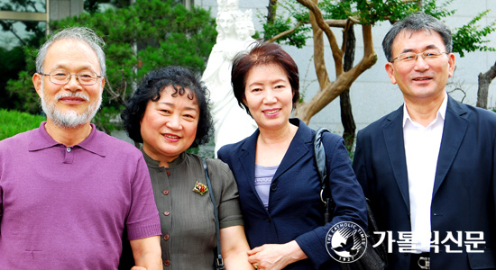 아프리카 남수단으로 봉사 떠난 유병국·김혜경 부부, 송기섭·이재야 부부