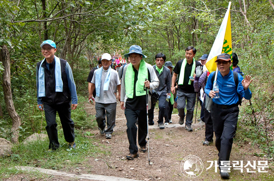 대구대교구, 시복시성 기원 전 신자 도보 성지순례