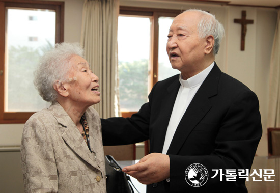 이점홍씨, 교구에 전 재산 봉헌 … 장학재단 설립키로