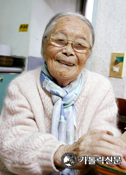 [평신도주일에 만난 사람] 헌신적 봉사의 삶 산 97세 제옥례 할머니