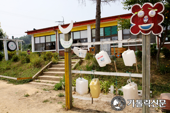 자연과 함께 크는 비봉땅자연미술학교·부여땅자연미술학교