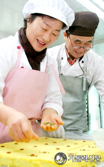 [행복한 노년] 성남시니어클럽 ‘쿵떡’