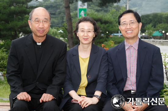 [동정] ME 한국협의회 새 대표팀에 이제빈·윤봉희 부부, 최준웅 신부