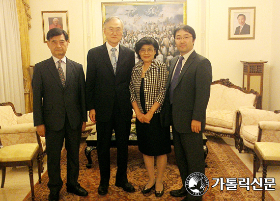 최홍준 한국평협 회장, 우눔옴네스 총회 참석