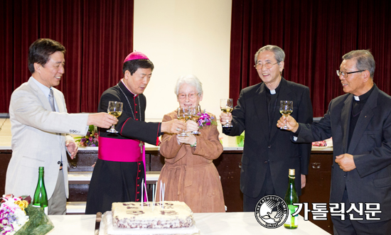 옥잉애 여사 팔순·한국 입국 50주년 기념미사·축하식