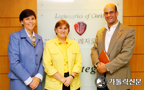 [인터뷰] 한국  찾은 미국 가톨릭학교 하비에르·패트리샤·발레리 교장