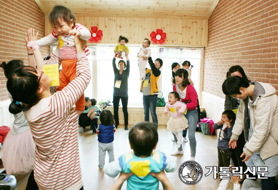 수원교구 영통성령본당 ‘엄마랑 아기학교’