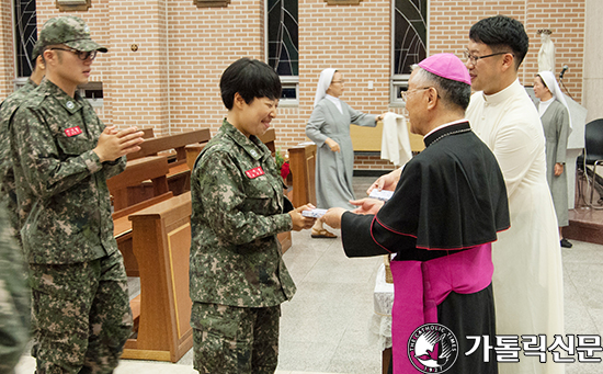 군종교구, 공군 학사장교 임관 축하미사