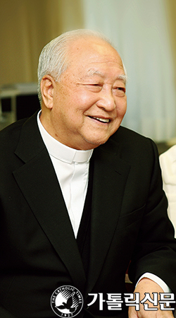 「정진석 추기경의 행복 수업」 발간
