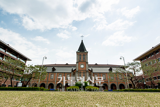 [박물관 문화 순례] 성유스티노신학교 100주년 기념관(상)