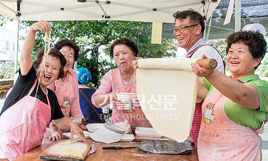 [가톨릭 쉼터] 성전 보수 위해 ‘나눔잔치’ 개최한 청주교구 주덕본당