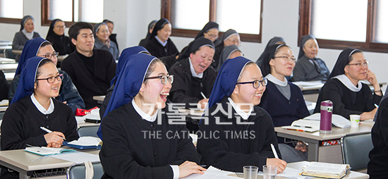 [현대의 봉헌생활] (8) 수도회 회헌과 회칙-‘아우구스티노 규칙서’   통해 살펴본 축성생활 의미