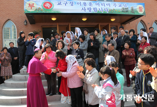 수원교구장 부활대축일 미사