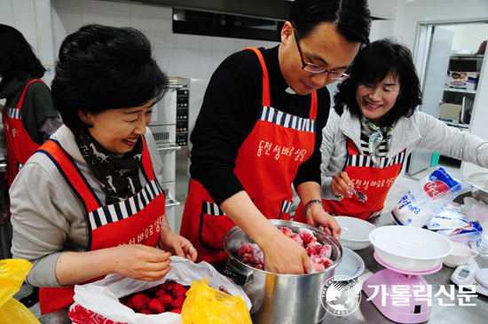 [우리본당 이런사목] 직접 만든 잼으로 선교하는 수원교구 동천성바오로본당