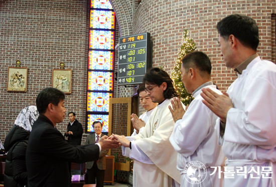 수원교구 비전동본당, 사제-교우 한마음으로 ‘2011년 복음화 계획’ 수립