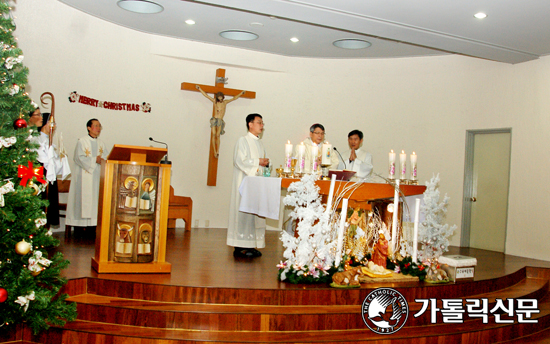 수원교구 예수 성탄 대축일 미사 풍경