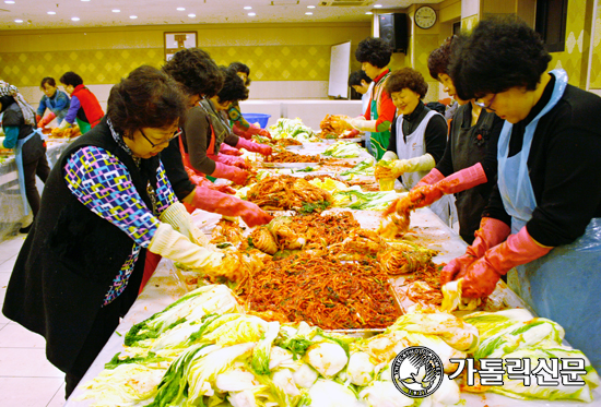 교구·본당들, 김장 나눔 실천