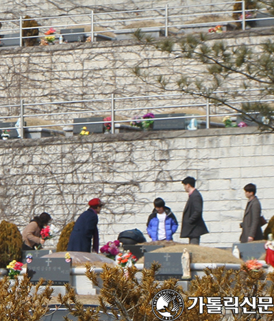 안성추모공원 설날 위령미사 “연옥영혼 위해 기도합시다”