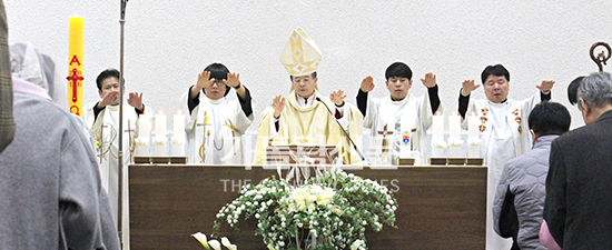 수원교구 성삼일·예수 부활 대축일 화보