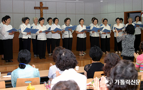 수리동본당, ‘로즈 실버 합창단’ 창단