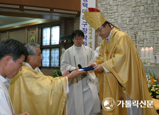 수원교구 성남·평택대리구장 착좌식 열리던 날