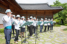 하모니카 봉사동아리 ‘유빌라떼’ 공연