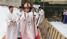 수원교구 화서동본당, 새 성당 기공미사 