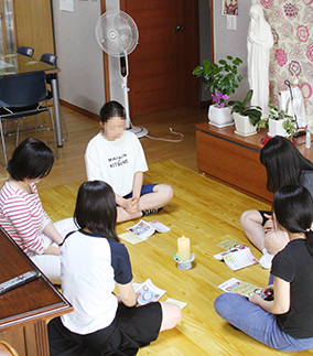 [빛을 기다리는 사람들] 한국교회는 북한이탈주민 어떻게 돕고 있나