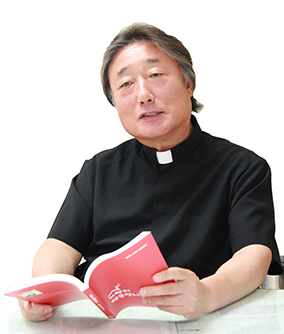 「가정이 행복입니다」 펴낸 수원교구 송영오 신부