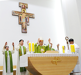 수원교구 소사벌본당 새 성당 입당미사