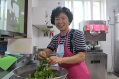 청주 빈첸시오회 무료급식소에서 24년간 봉사한 차영숙씨