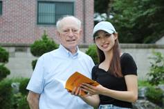 노선교사와 젊은이의 만남 담은 「올라 빠드레」 저자 배혜은씨