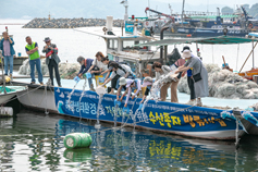 마산교구 평신도사도직협의회 ‘수산종자 방류 사업’