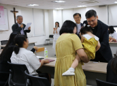 서울대교구 생명위원회 산하 미혼부모기금위원회, 제10기 후원금 전달식 열어