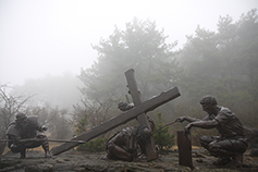 [순례, 걷고 기도하고] (3) 제주 새미 은총의 동산  십자가의 길